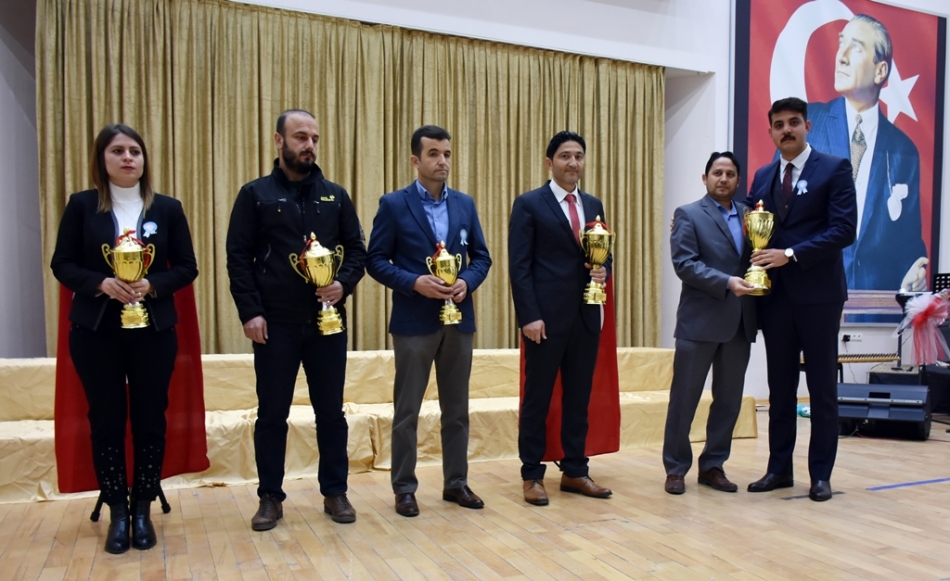 Karamanda 24 Kasım Öğretmenler Günü