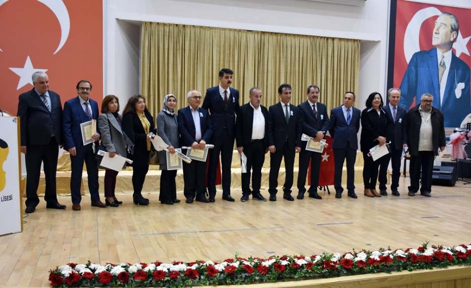 Karamanda 24 Kasım Öğretmenler Günü