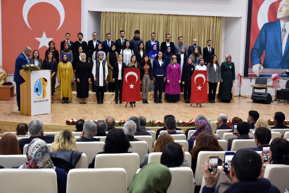 Karamanda 24 Kasım Öğretmenler Günü