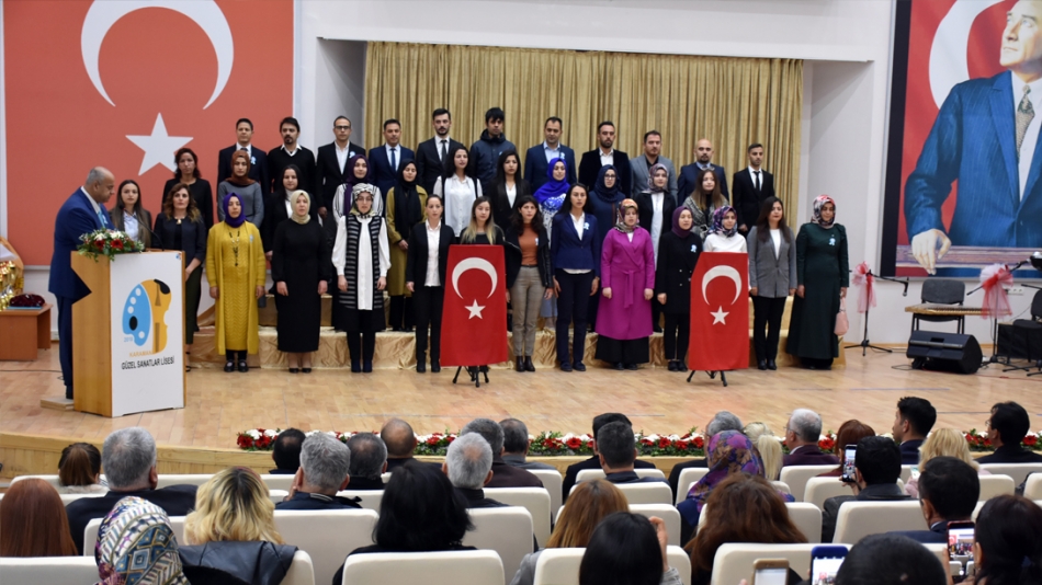 Karamanda 24 Kasım Öğretmenler Günü