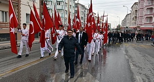 Karamanda 24 Kasım Öğretmenler Günü