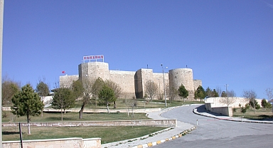 Karaman Kalesi - Karaman 2004