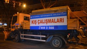 Kar yağışı beklenen İstanbul'da ekipler yollarda hazır bekliyor