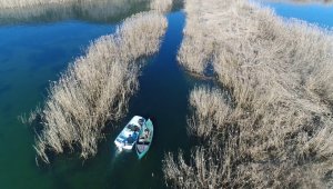 Beyşehir Gölü'nde Elektrikle avlanmaya droneli takip