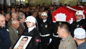 Denizde cesedi bulunan bekçi son yolculuğuna uğurlandı