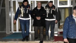 Mahkumlara uyuşturucu sağlayan gardiyan tutuklandı