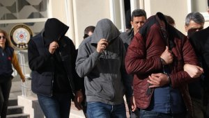 Mersin 123 kişiyi mağdur eden tefeciler adliyeye sevk edildi