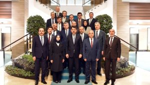 Konya protokolü bakanlarla Konya yatırımlarını konuştu