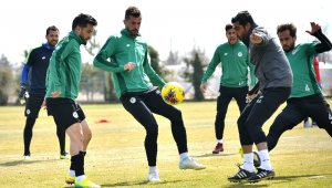 Konyaspor, Fenerbahçe hazırlıklarını sürdürüyor