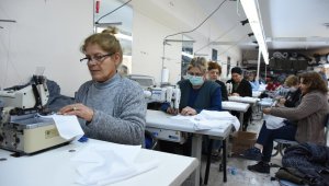 Tarsus Belediyesi maske üretimi için harekete geçti