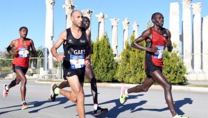 Uluslararası Mersin Maratonu korona virüs nedeniyle ertelendi