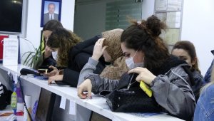 Yazıhanelerde 'korona virüs tatili' kuyruğu