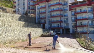 Ermenek'te bir apartman karantinaya alındı