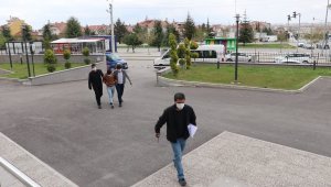 Karaman'da bıçaklama olayına karışan baba ile oğlu tutuklandı