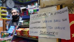Karaman'da hayırsever Bakkal Defterini Satın aldı