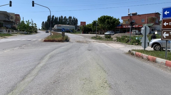 Karayolundaki sızıntıya MESKİ ekipleri müdahale etti