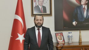 KMÜ Rektörü Akgül'den 23 Nisan masajı