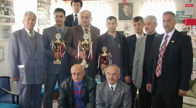 GENÇLER FUTBOL LİGİ'NDE KUPALAR SAHİBİNİ BULDU