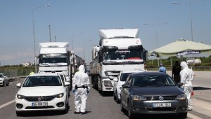 İzin belgesiz 24 ilden Mersin'e giriş yasak