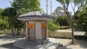 Karaman Belediyesi, kent merkezindeki çeşmeleri onarıyor