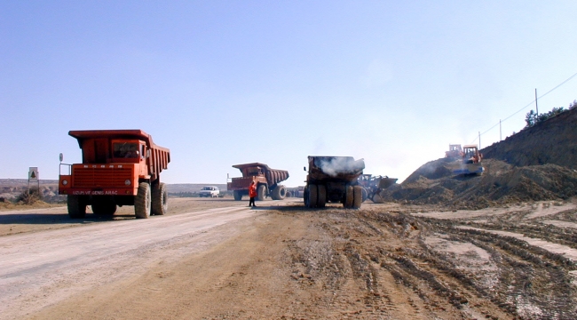 KARAMAN'DA DUBLE YOL ÇALIŞMALARI SÜRÜYOR