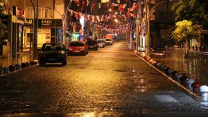 Karaman sokağa çıkma kısıtlamasının başlamasıyla sessizliğe büründü