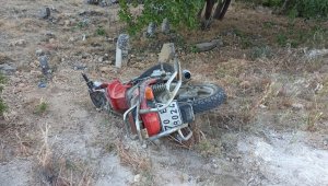 Karaman'da yürüyüş yapan kadınlara motosiklet çarptı: 4 yaralı