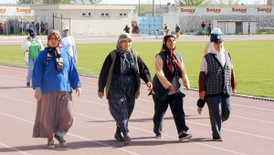 KARAMANLI BAYANLARIN ŞALVARLI, ETEKLİ SABAH SPORU