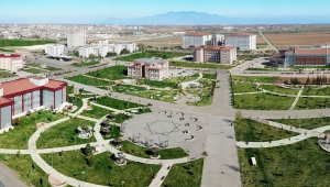 KMÜ’DEN ÖĞRENCİLERE DİJİTAL DESTEK