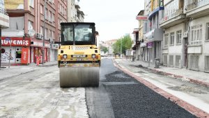 Konya Büyükşehir Belediyesi vatandaşlar evdeyken kavşaklarda düzenleme yapıyor