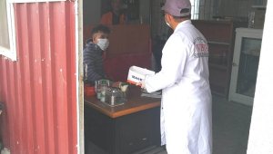 Mut'ta sanayi esnafına maske dağıtıldı
