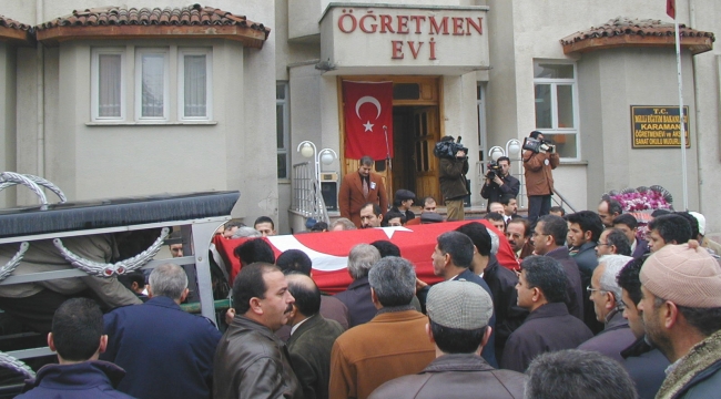 ÖĞRETMENEVİ MÜDÜR YARDIMCISI TOPRAĞA VERİLDİ