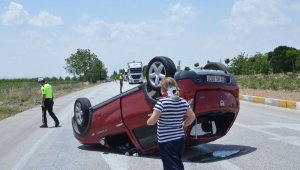 Ereğli Kontrolden çıkan otomobil takla attı: 2 yaralı