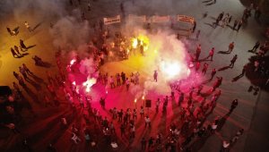 Karaman Belediyespor'un 3. lige yükselmesi coşkuyla kutlandı