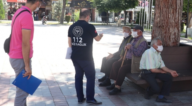 Karaman'da maske takmayan ve sosyal mesafeye uymayan 41 kişiye tutanak tutuldu