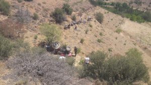 Karaman'da traktör devrildi: 1 ölü