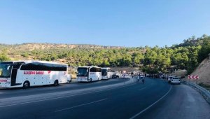 Mersin'de askerleri taşıyan otobüs devrildi: 5 şehit, 27 yaralı