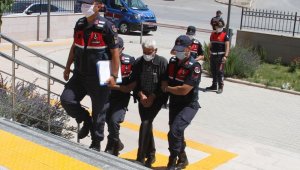 Müşterisini av tüfeğiyle öldüren kahvehane sahibi tutuklandı