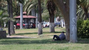 Sıcak hava Mersinlileri bunaltıyor