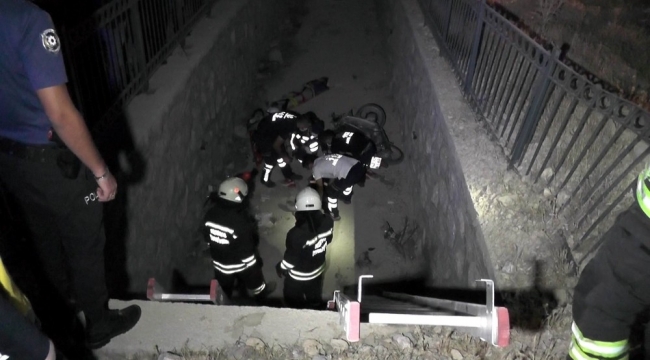Ereğlide Motosiklet boş su kanalına düştü: 3 yaralı