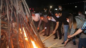 Karaman'da 2. Uluslararası Karaman Türk Dünyası Şöleni