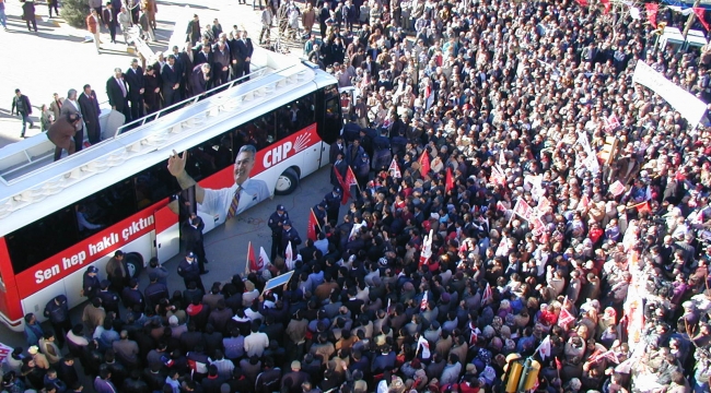CHP LİDERİ BAYKAL KARAMAN'DA...