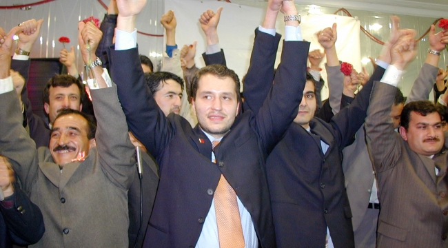 - FATİH ERBAKAN, KARAMAN'DA SP'YE OY İSTEDİ