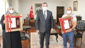 Karaman'da şehit ailelerine devlet övünç madalyası