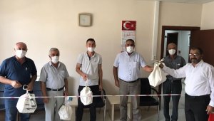 Konya Büyükşehir'den bin 154 muhtara hijyen seti