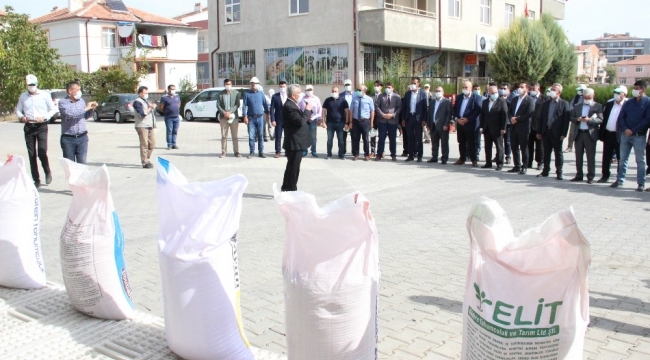 Karaman'da doludan zarar gören çiftçilere tohum desteği