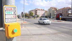 Karaman'da trafiğin yoğun olduğu bölgelere trafik lambası