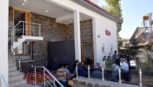 Yangında yanan Madenşehri Camii ibadete açıldı