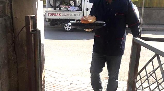 BELEDİYEDEN İHTİYAÇ SAHİPLERİNE HER GÜN İKİ ÖĞÜN SICAK YEMEK