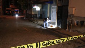 Adana'da silahlı ve bıçaklı kavga: 1 ölü